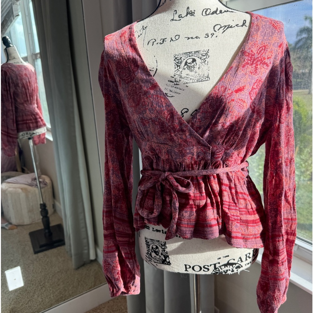 Free People Printed Wrap Long Sleeve Women’s Blouse | Boho Peplum Top | XS